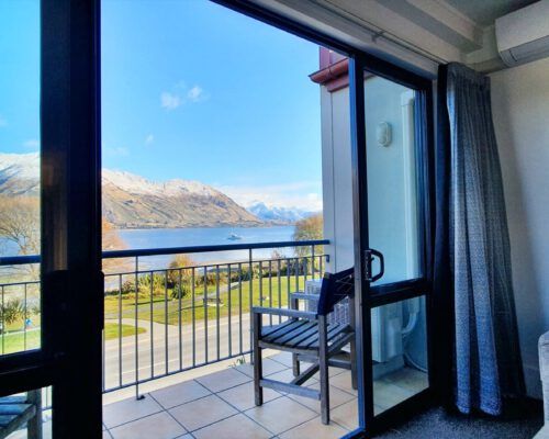 the-moorings-wanaka-apartments-1